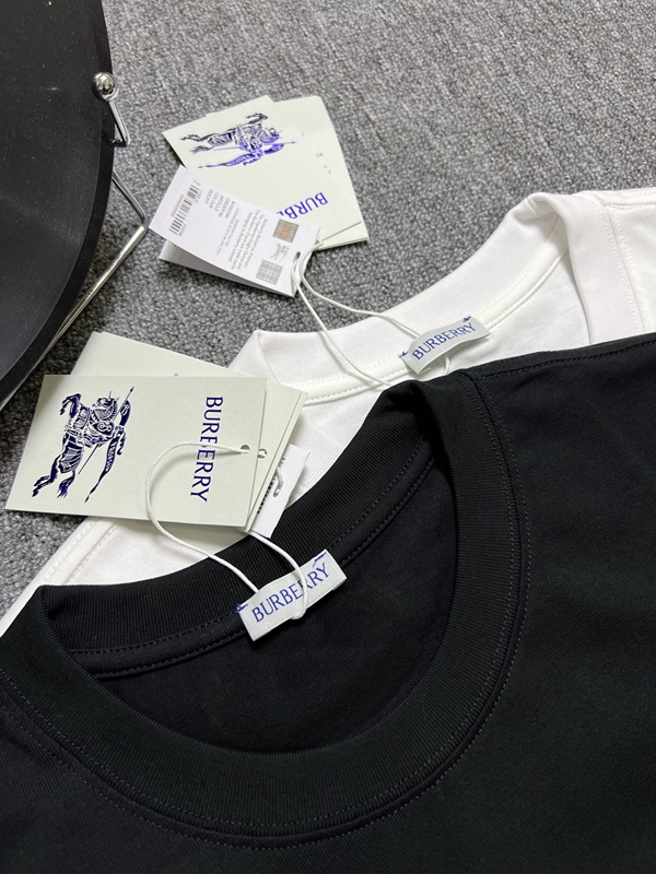 ブランドTシャツ細部ディテール